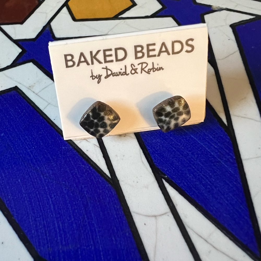 NWT Baked Beads Earrings - Picture 4 of 4